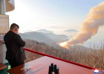 Corea del Norte prueba un motor de misil capaz de llegar a EU