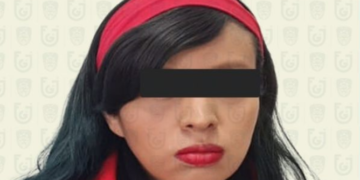 Detienen a Nayeli N por tener fotos y videos de índole sexual de sus hijas en CDMX, su pareja la denunció