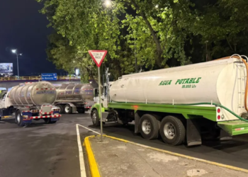 Piperos Bloquean Laterales de Viaducto Tlalpan; Demandan Diálogo con SEGIAGUA