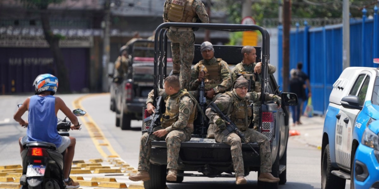 Operación policial en Río deja al menos ocho muertos, entre ellos un buscado jefe narco