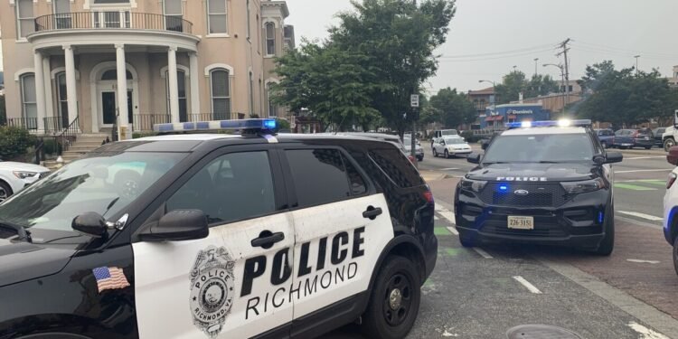 Tiroteo en universidad de Virginia deja dos heridos y al atacante muerto