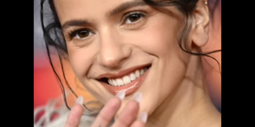 Rosalía se disculpa tras polémica por comentarios sobre Pablo Picasso