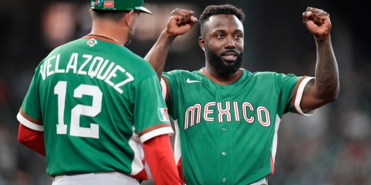 México debuta en el Clásico Mundial de Beisbol; vence 8-2 a Gran Bretaña