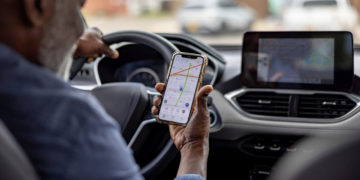 Conductores de aplicación anuncian marcha contra Uber