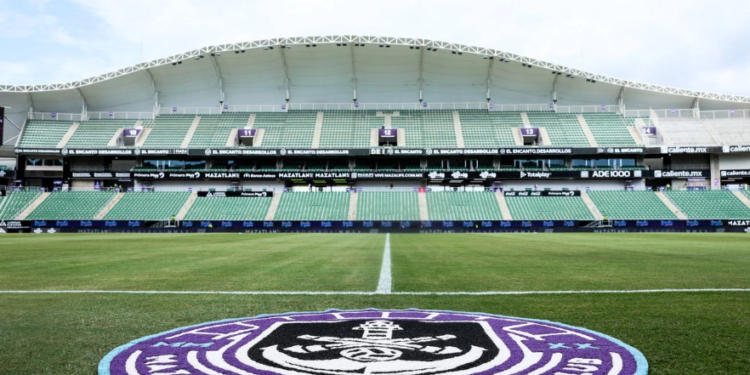 Mazatlán analiza futuro de estadio El Encanto tras venta de franquicia a Atlante