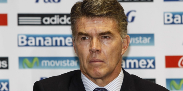 Cruz Azul golea 4-1 a Necaxa; se alista para la liguilla y se embolsa 1 mdd