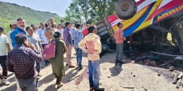 Accidente de un autobús en carretera del Himalaya deja 21 muertos