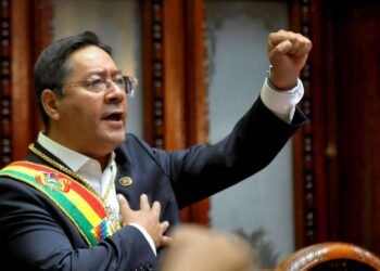 Luis Arce, ex presidente de Bolivia, se declara preso político