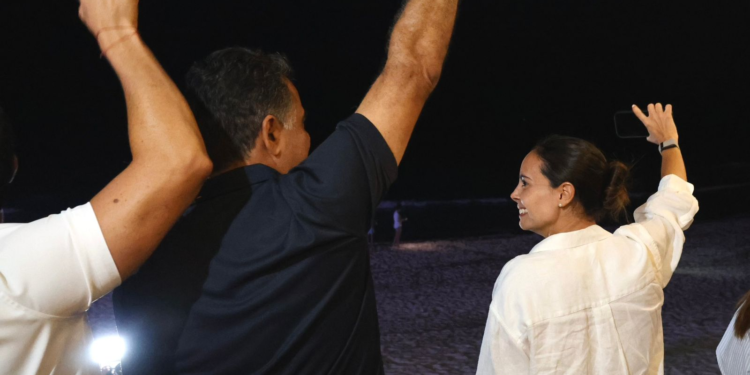 ANA PATY PERALTA RECONOCE Y CELEBRA EL HISTÓRICO LOGRO DE DAVID OLVERA