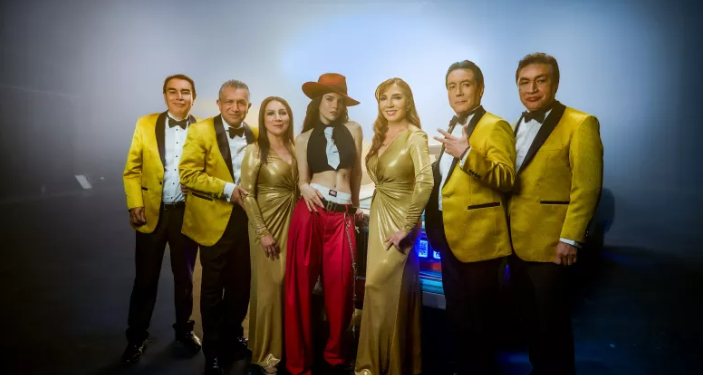 Belinda y Los Ángeles Azules estrenan ‘Por ella’, la cumbia que busca convertirse en himno del Mundial 2026