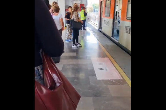 Pasajeros del Metro CDMX reportan a conductor de tren; esto dicen las autoridades