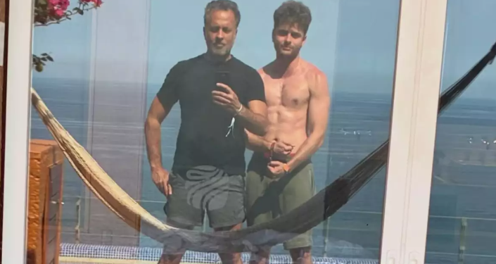 Nicolás, hijo de Érika Buenfil, posa por primera vez con su papá, Ernesto Zedillo Jr.