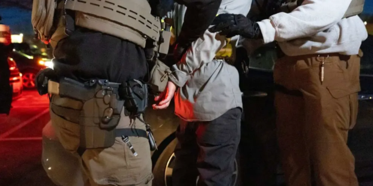 Reportan Otro Migrante Mexicano Muerto Bajo Custodia de ICE