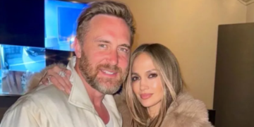 Jennifer López debuta en Coachella con una actuación sorpresa junto a David Guetta