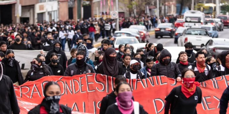 Bloqueos por marchas y manifestaciones ,calles cerradas en CDMX