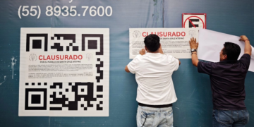 Vecinos bloquean Avenida Cuauhtémoc en protesta por megaproyecto inmobiliario en Benito Juárez