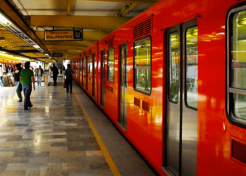 Cortocircuito en Línea 4 del Metro afectó servicio en seis estaciones por más de dos horas