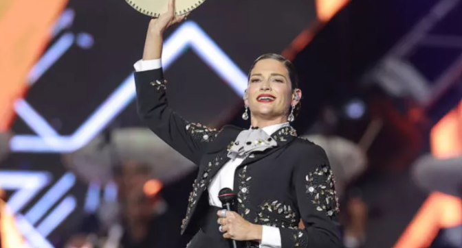 Natalia Jiménez revela por qué usó ambulancia para llegar a la fiesta de Carlos Rivera