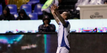 La Máquina descarrila frente a Pachuca; cae 2-1