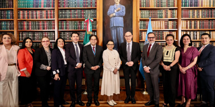Titular de Segob presume supuestos avances ante comisionado de la ONU para los Derechos Humanos