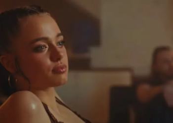 Shiloh Jolie debuta en un video de K-pop y sorprende por su parecido con Angelina Jolie