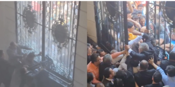 Tensión máxima en el Congreso de la CDMX: Integrantes de la Asamblea de Barrios irrumpen en el recinto