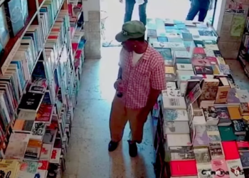 Tyler, The Creator reprocha a librería de CDMX por publicar imágenes suyas sin autorización