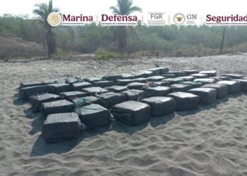 INCAUTAN 1.5 TONELADAS DE COCAÍNA