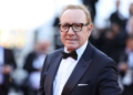Kevin Spacey aparece en la alfombra roja de Cannes tras librar juicios por agresiones sexuales
