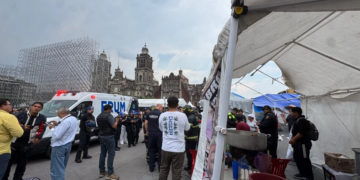 Flamazo en el Zócalo capitalino deja tres mujeres con quemaduras de primer grado
