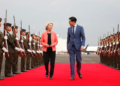Ursula von der Leyen llega a México para firma de acuerdo con la UE