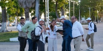 Recorre Mara Lezama áreas contempladas para el rescate del “Barrio Mágico”