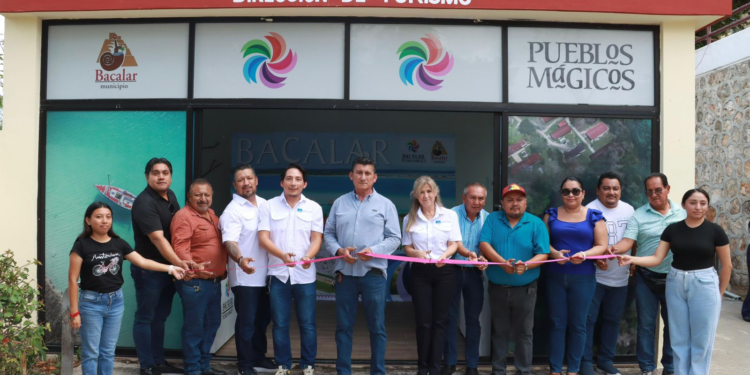 “Chepe” Contreras pone en marcha nuevo Módulo de Información Turística de Bacalar Pueblo Mágico