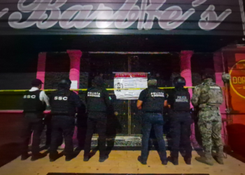 Autoridades localizan a 28 mujeres, presuntas víctimas de trata de personas, durante cateo a un club nocturno en Othón P. Blanco