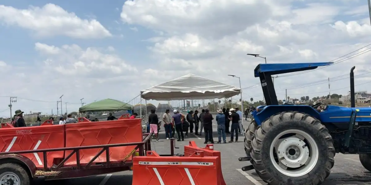 Ejidatarios de Tonanitla levantan tras 39 horas bloqueo en el AIFA