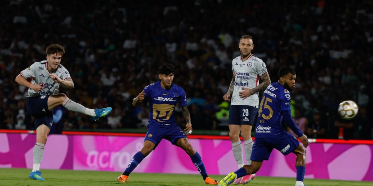 Cruz Azul conquista décima estrella