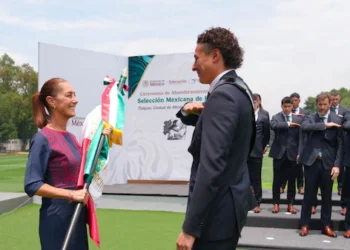 Sheinbaum ‘ordena’ que te quedes en casa por inauguración del Mundial 2026: Saca decreto para home office