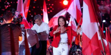 Keiko Fujimori gana las presidenciales de Perú