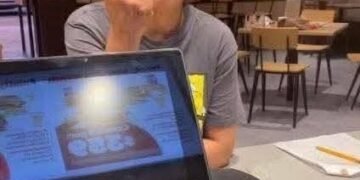 REGIDORA EBRIA CAUSA DESMANES EN UN BURGUER KING