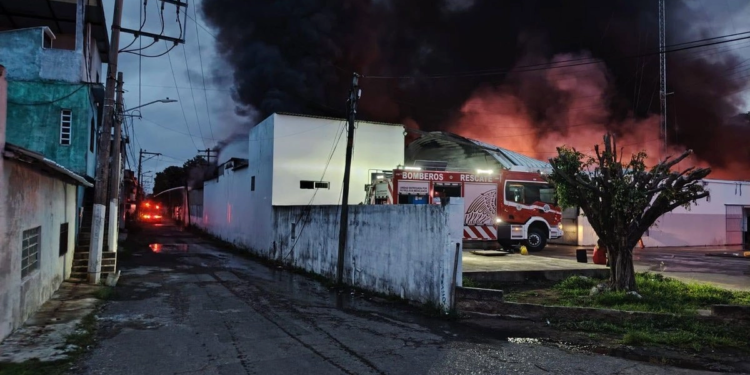México y EU acuerdan acelerar acciones contra cárteles, ‘huachicol’ y tráfico de armas