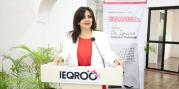 Presenta IEQROO el libro “Debates en torno a la Elección Consecutiva de Autoridades Municipales