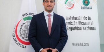 Solicita licencia Eugenio Segura
