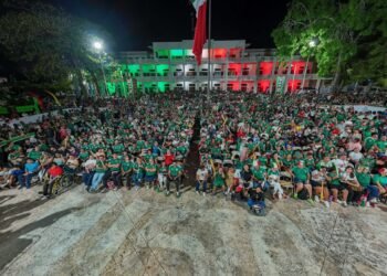 Celebra Chetumal el triunfo de México