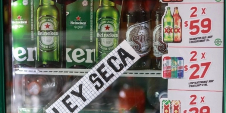 Se mantendrá hoy la ‘ley seca’ para el encuentro de México contra Ecuador