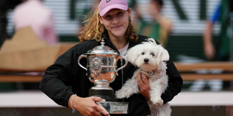 Mirra Andreeva se coronó en Roland Garros