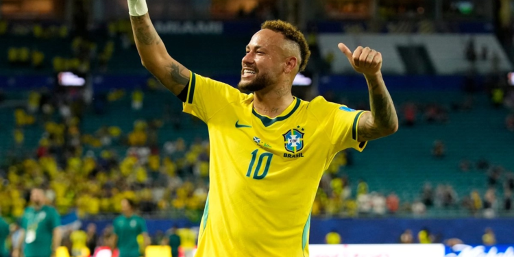 Brasil Golea (3-0) y celebra el regreso de Neymar