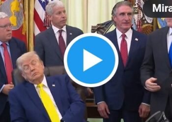 Trump se queda dormido durante un anuncio oficial