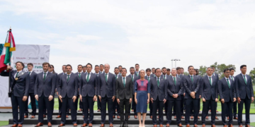 Selección Mexicana recibe abanderamiento de la Presidenta de México