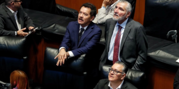 Adán Agusto López rechaza hablar sobre estatus de su visa estadunidense