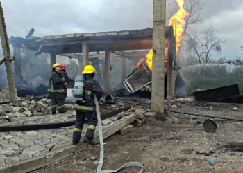 Explosión de cuatro autotanques de gas L.P. en Tepeaca, Puebla.